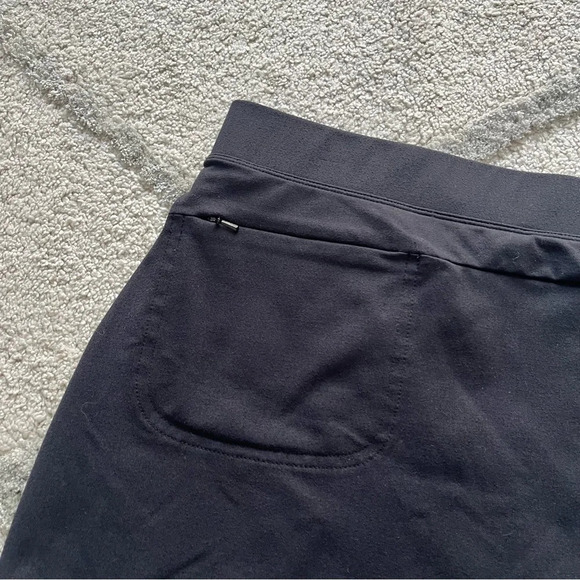 Lands End black skort pull on athletic high rise skirt with built in shorts XL - Picture 7 of 7